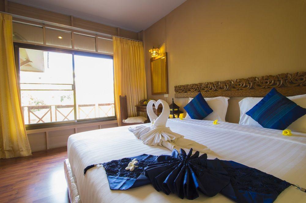 Chaba Kata Beach Hotel Luaran gambar
