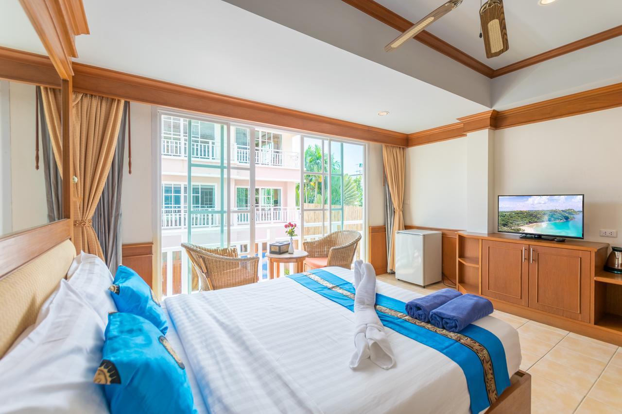 Chaba Kata Beach Hotel Bilik gambar